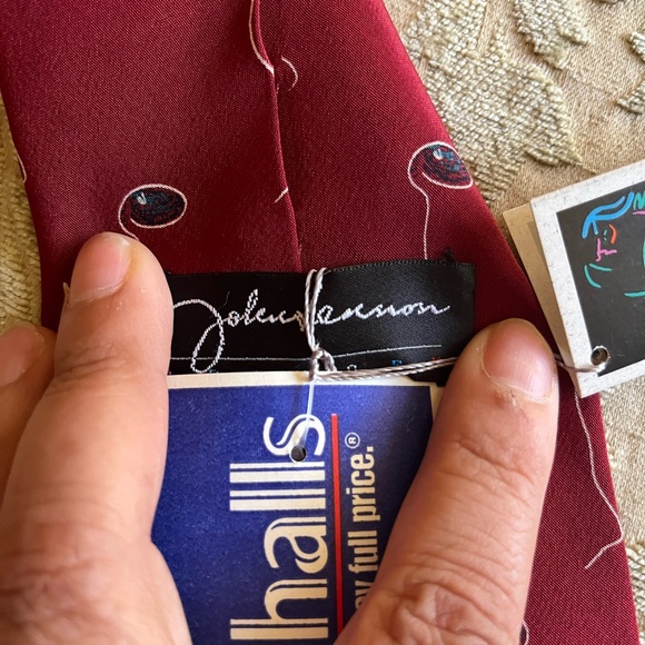 John Lennon tie - Picture 2 of 2